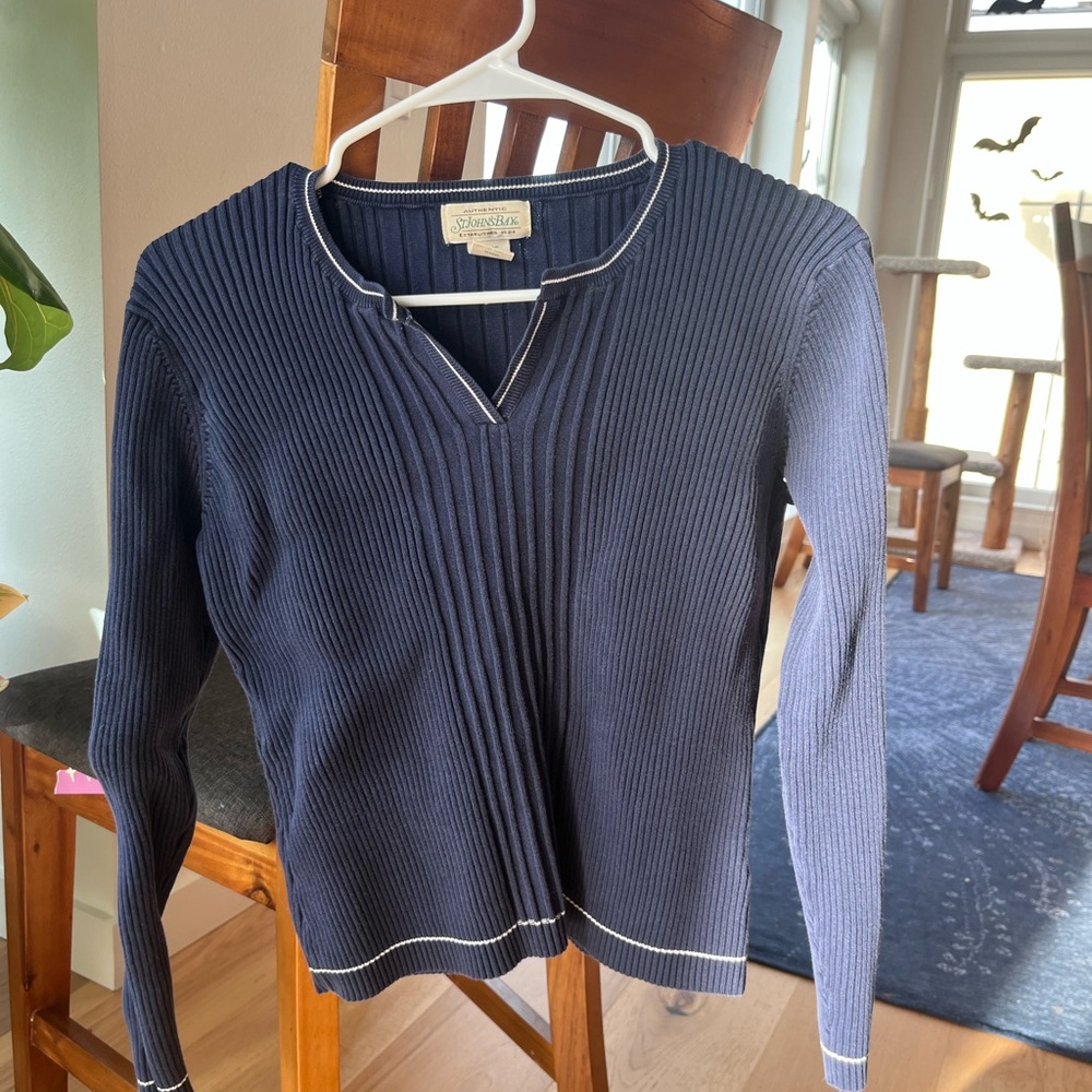 St. John's Bay Women's Deep Blue V-Neck Vintage Sweater